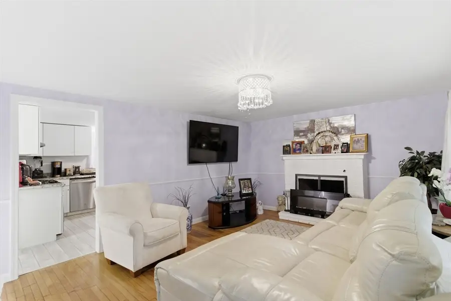 762 W Yarmouth, Yarmouth Port, MA 02675 - #2