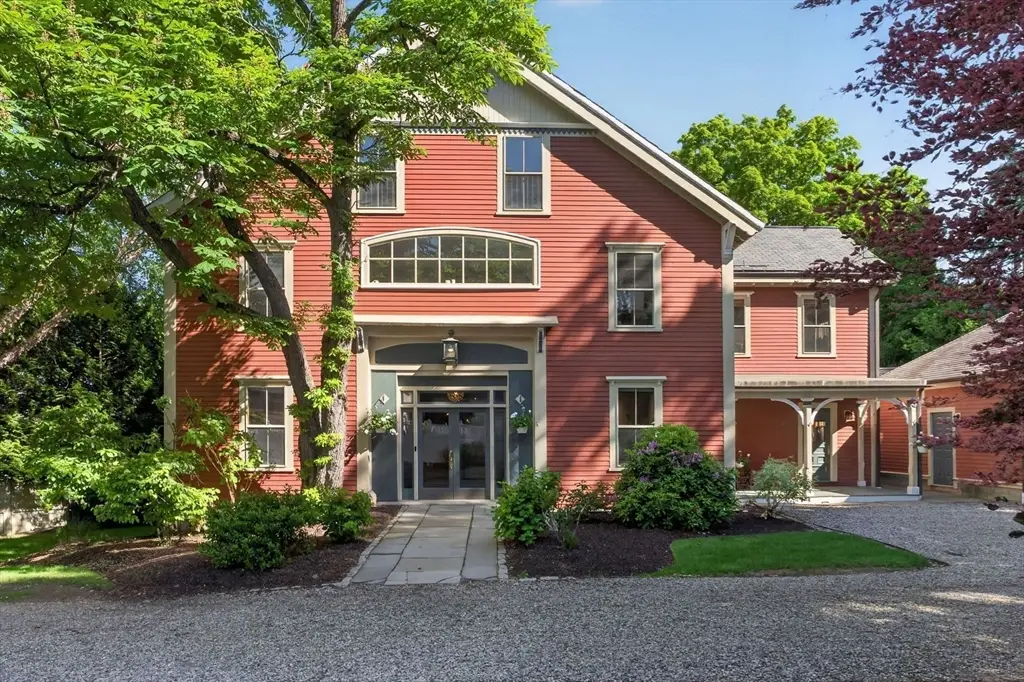 47 Longfellow Rd, Wellesley, MA 02481 - #1