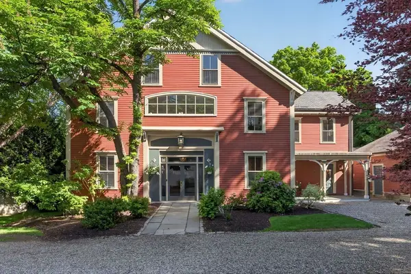 47 Longfellow Rd, Wellesley, MA 02481