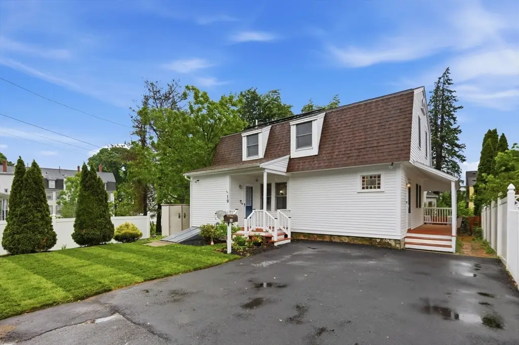 19 Elm Ct, Andover, MA 01810 - #1