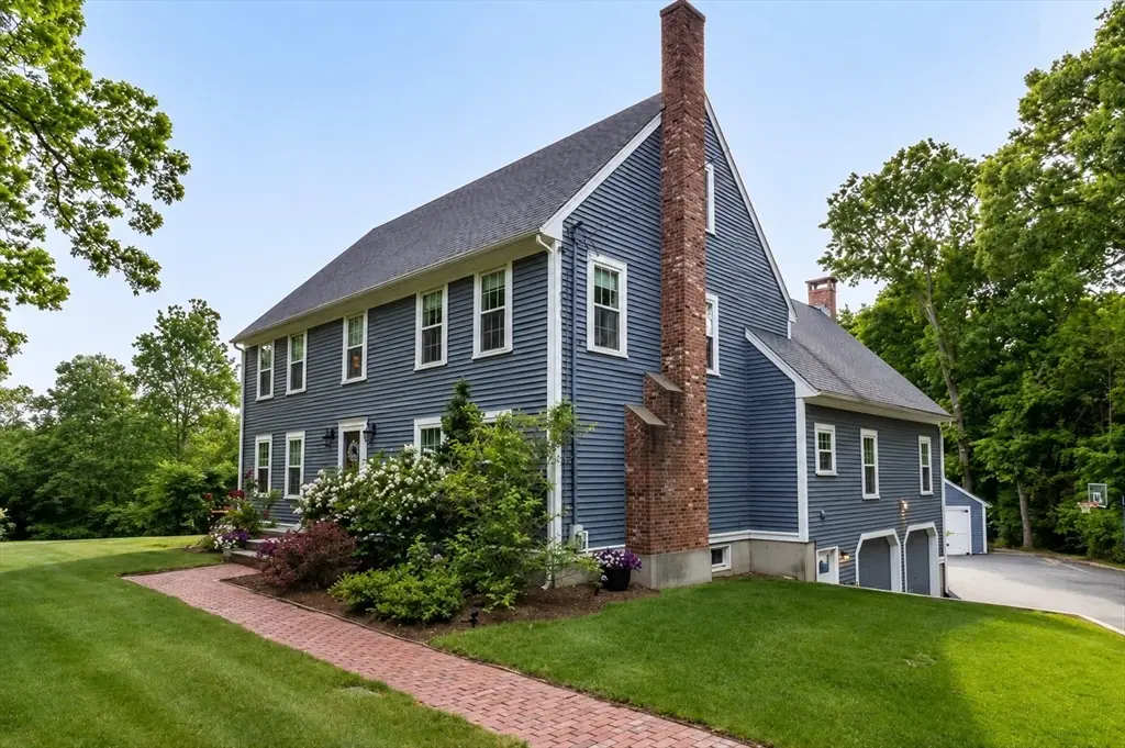 745 Washington St, Walpole, MA 02081 - #1