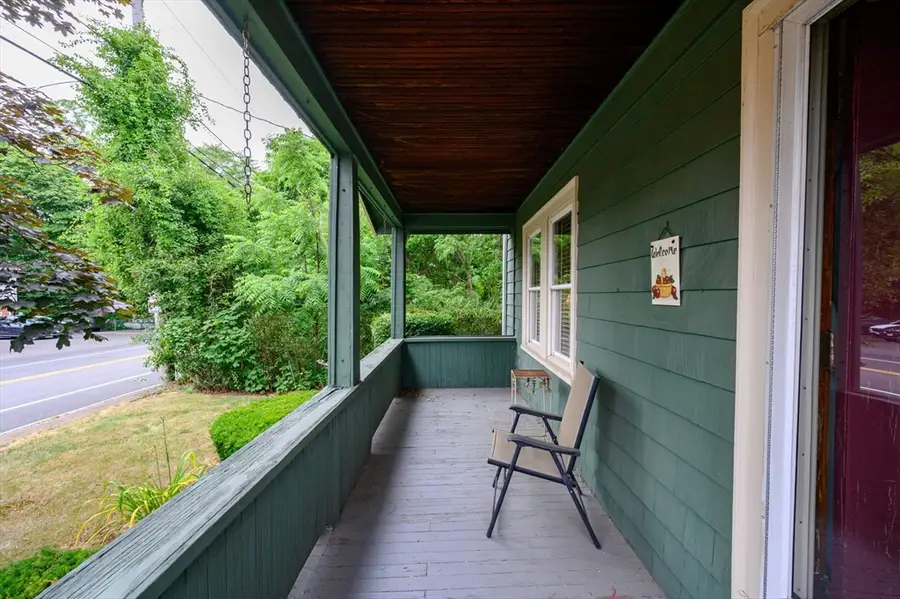 56 Plain St, Braintree, MA 02184 - #2