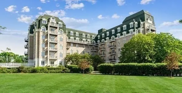 100 Marina Drive #411, Quincy, MA 02171