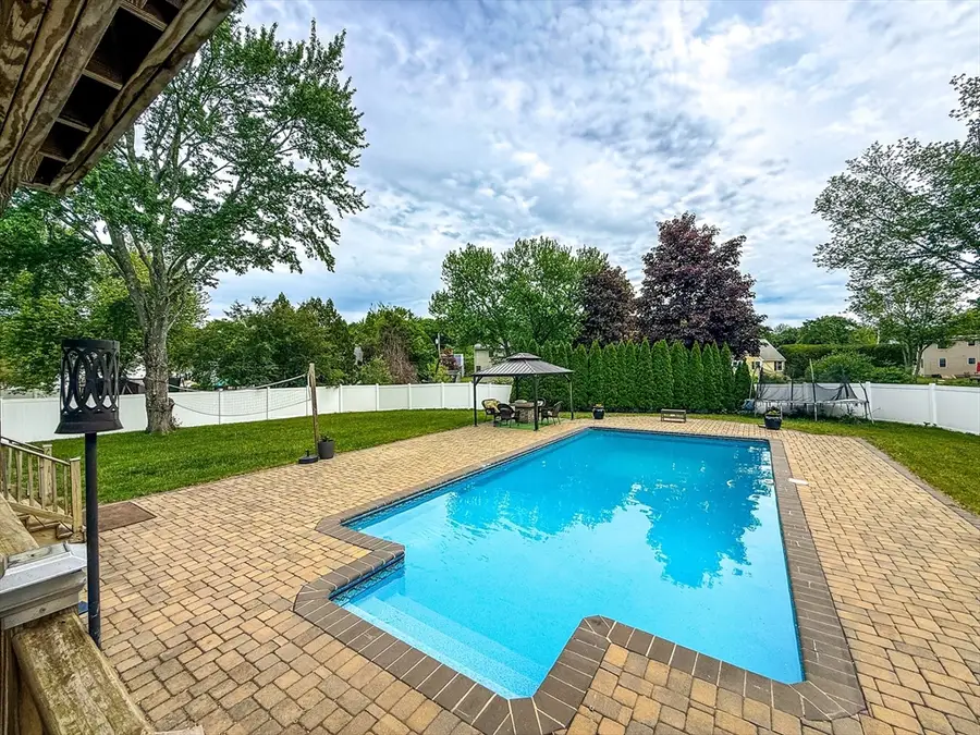 31 Jefferson Rd, Northborough, MA 01532 - #2