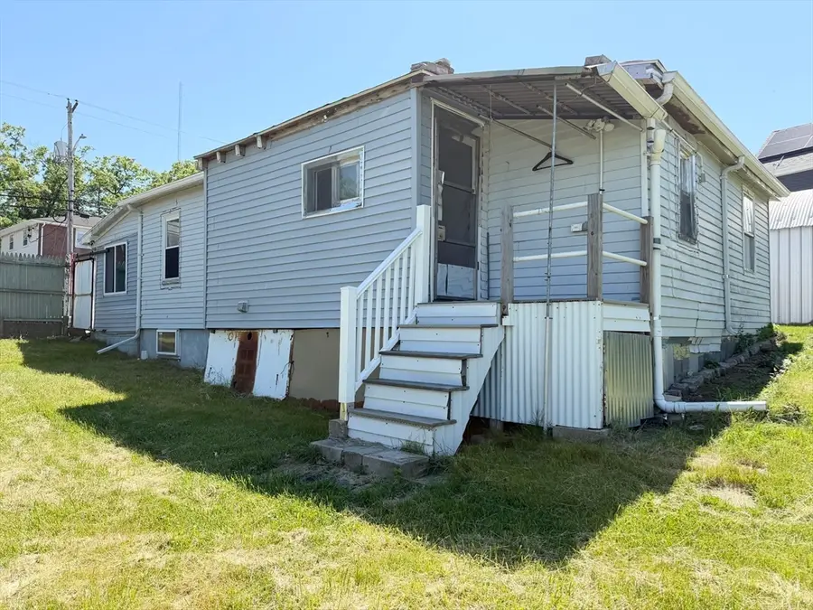 576 Sea St, Quincy, MA 02169 - #3