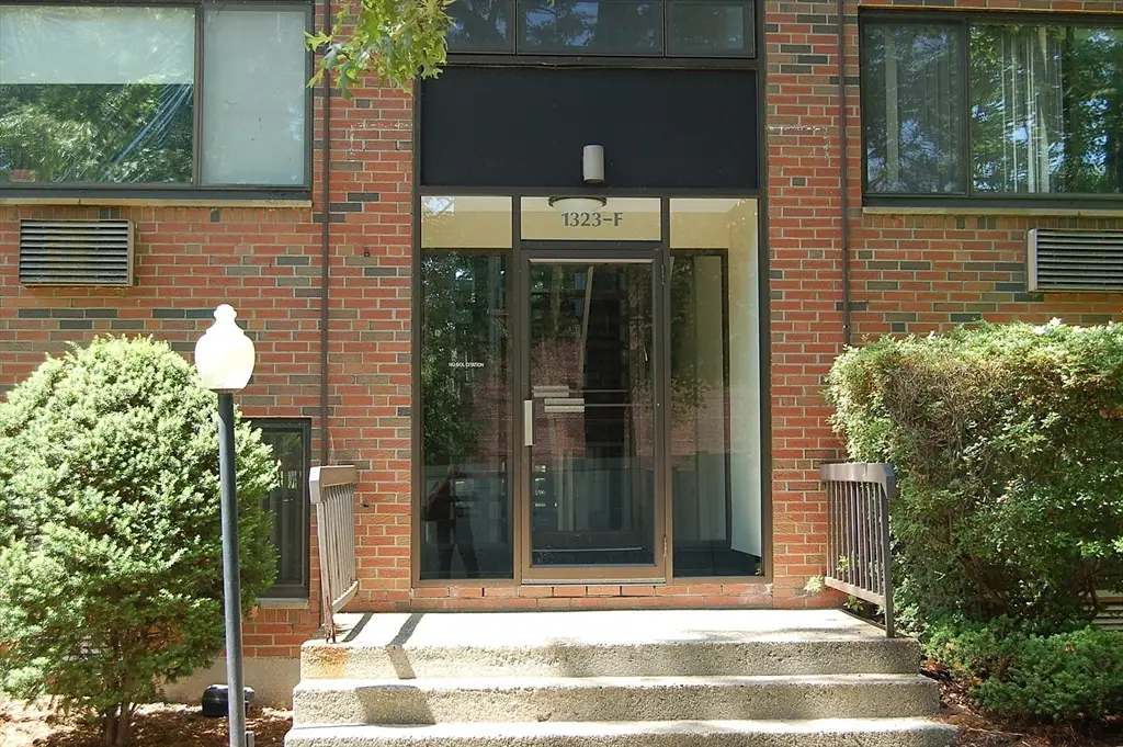 1323 Worcester Rd #F2, Framingham, MA 01701 - #1