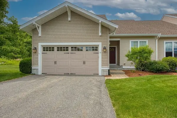 10 Thoreau Trail #10, Milford, MA 01757