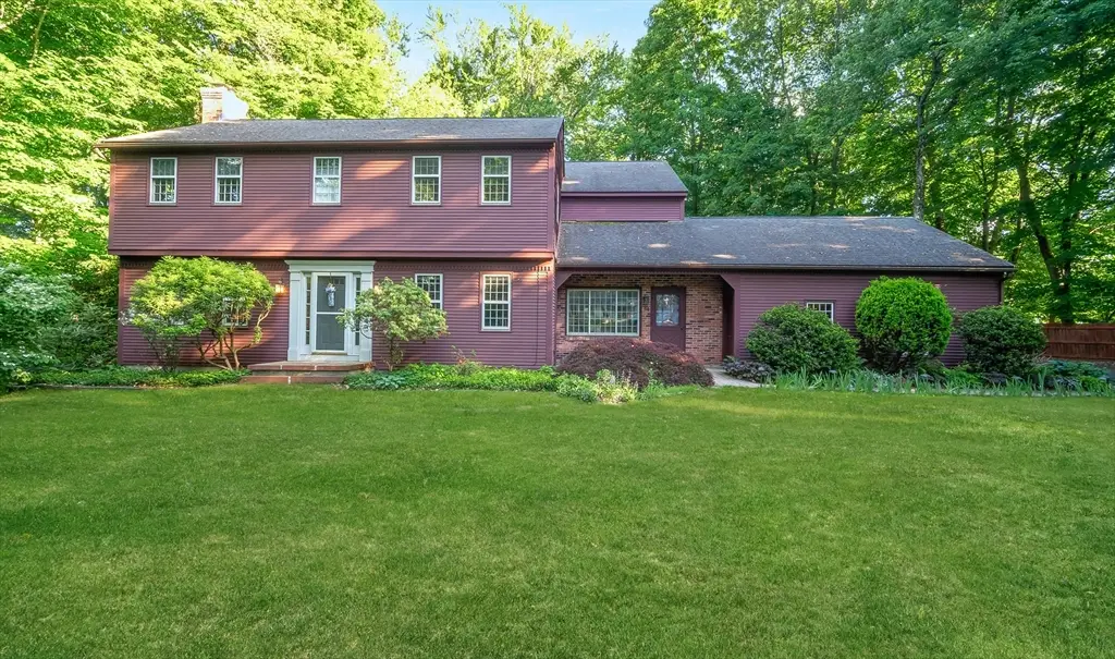 84 Greenwich Rd, East Longmeadow, MA 01028 - #1