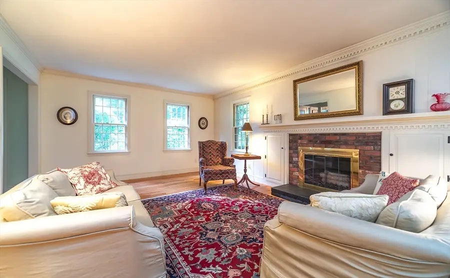 84 Greenwich Rd, East Longmeadow, MA 01028 - #3
