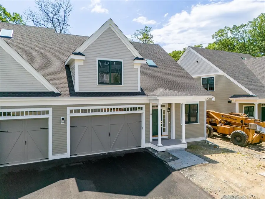 18 Talbot Lane #18, Reading, MA 01867 - #2