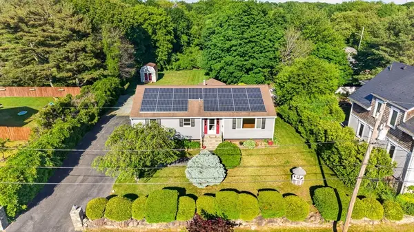 133 Sycamore St, Fairhaven, MA 02719