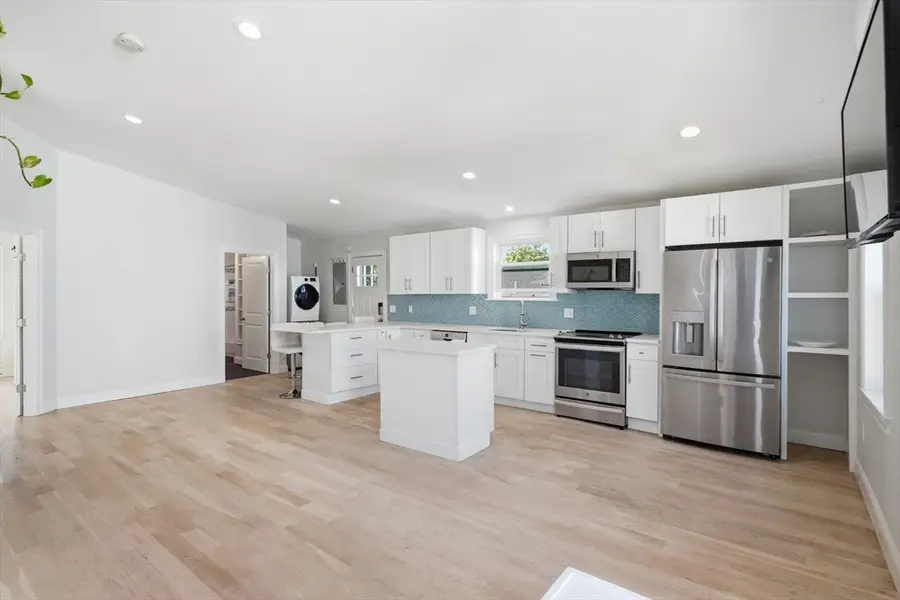 34 Underhill St #4, Winthrop, MA 02152 - #2
