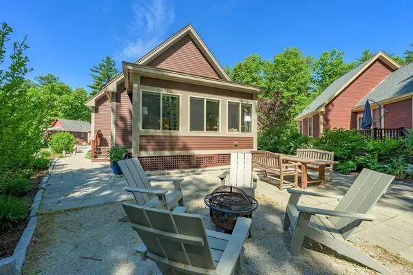 39 Whispering Pines Rd #39, Westford, MA 01886