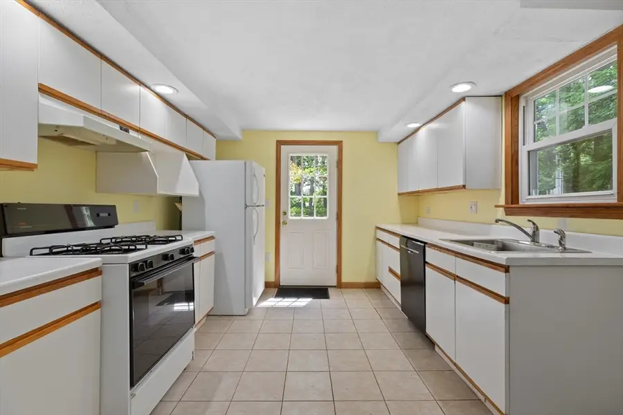 48 Purity Springs Rd, Burlington, MA 01803 - #2