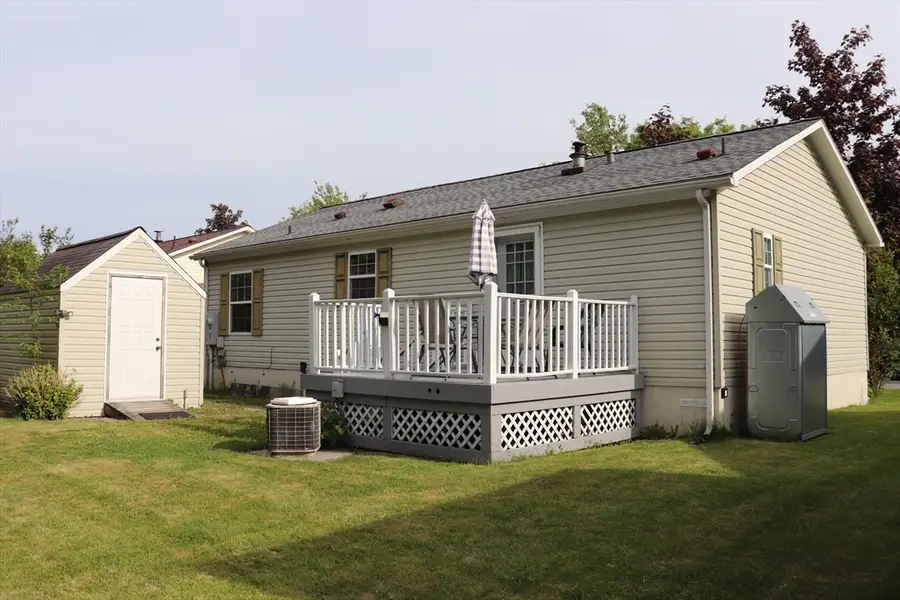48 Songbird Ln, Tiverton, RI 02878 - #2