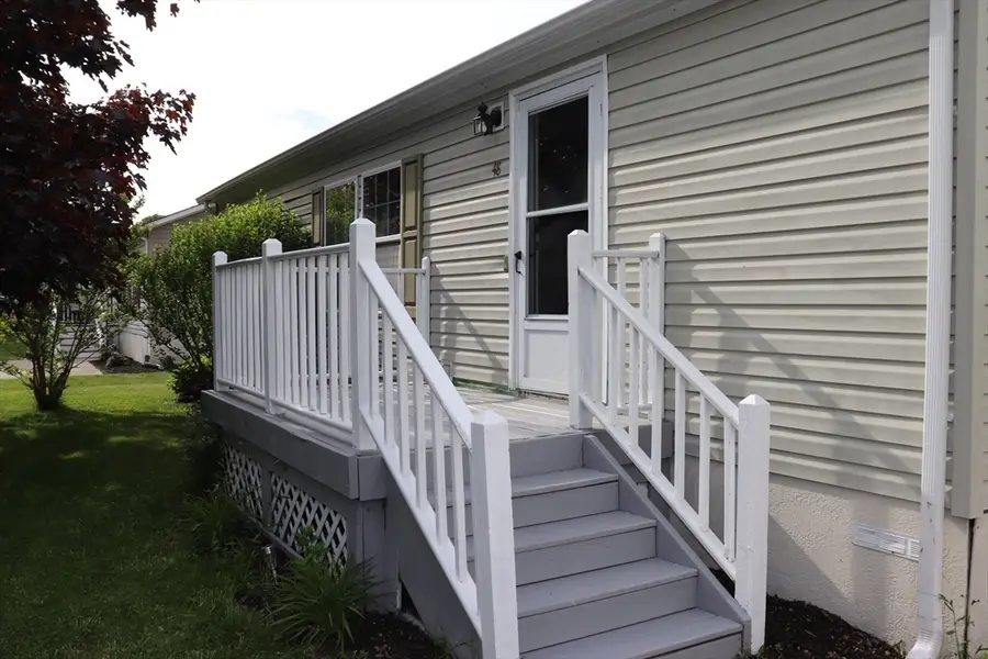 48 Songbird Ln, Tiverton, RI 02878 - #3