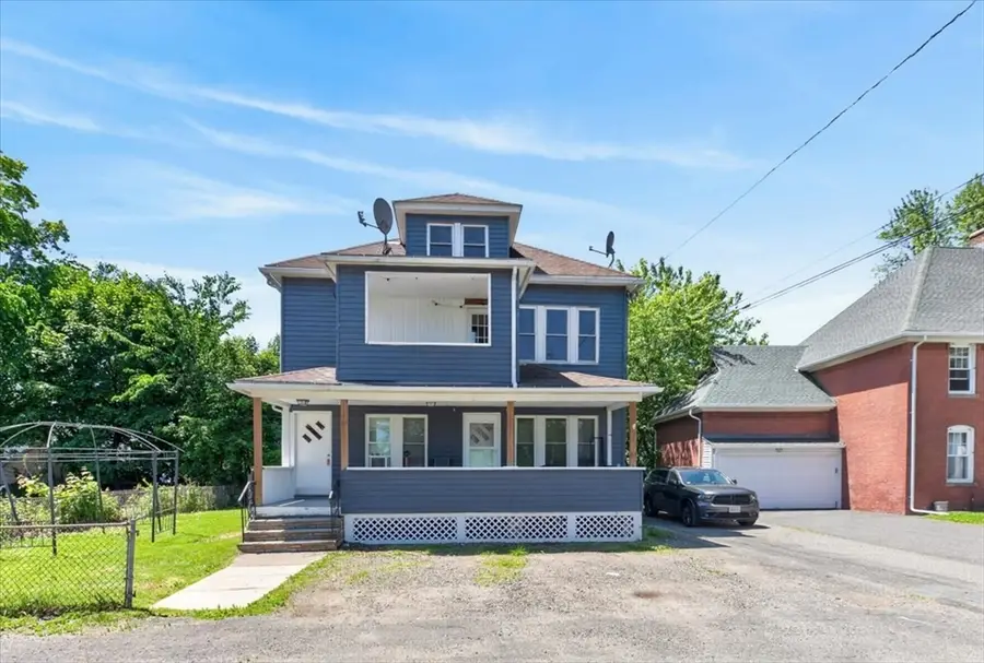 30-32 Sydney Ave, Holyoke, MA 01040 - #3