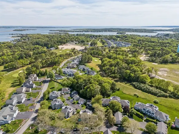 8 Oakmont Drive #8, Wareham, MA 02532