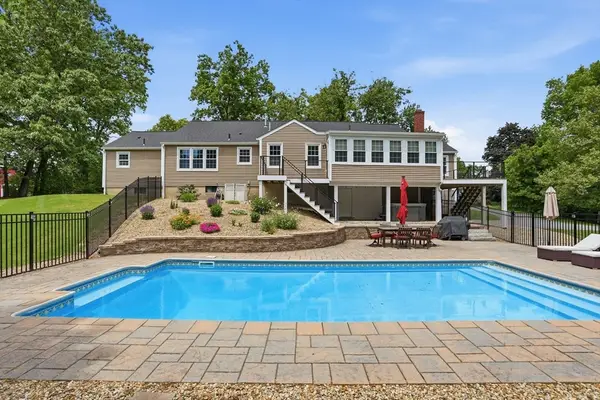 196 Foster St, Littleton, MA 01460