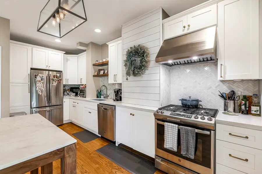 38 Woodward St #2, Boston, MA 02127 - #3