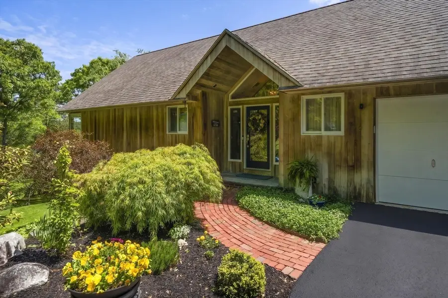 818 Long Pond Rd, Plymouth, MA 02360 - #2
