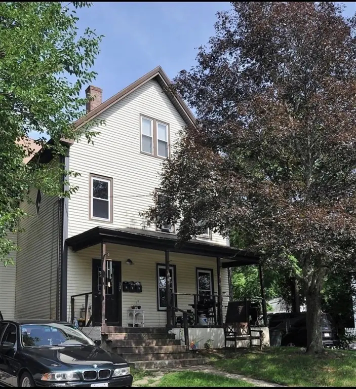 35 Cambridge St, Middleboro, MA 02346 - #1