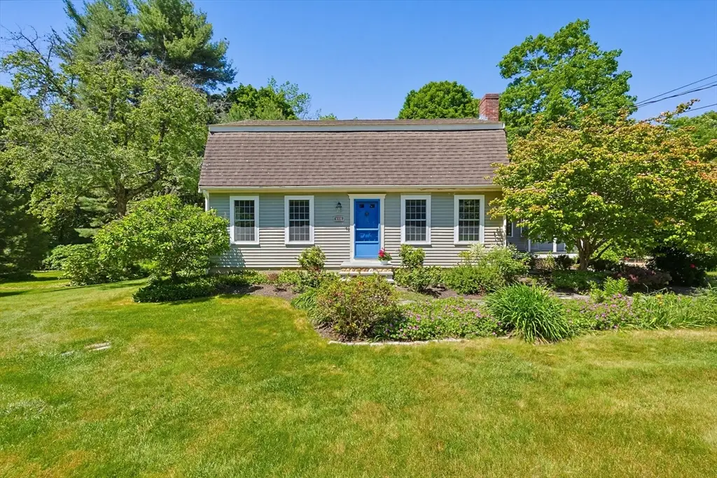 203 Pleasant St, Millis, MA 02054 - #1