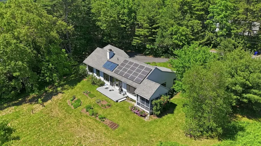 481 Station Rd, Amherst, MA 01002 - #2