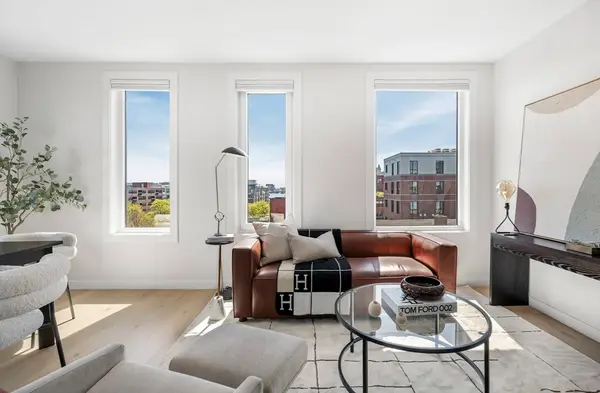 2 Maverick Square #PH605, Boston, MA 02128