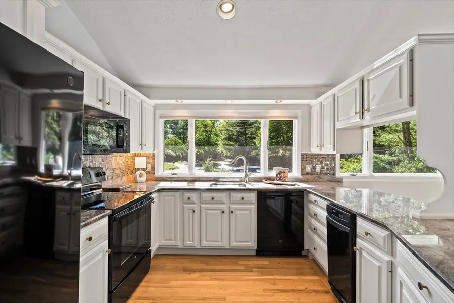 33 Cedar Acres Ln, Cohasset, MA 02025 - #2