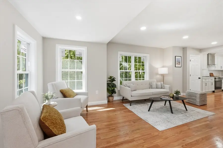 330 Leicester St, Auburn, MA 01501 - #3