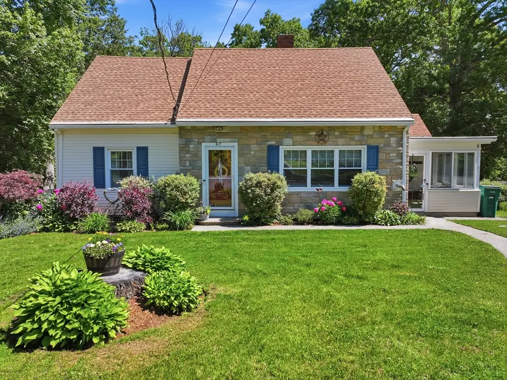 67 Thurston Ave, Northbridge, MA 01588 - #1