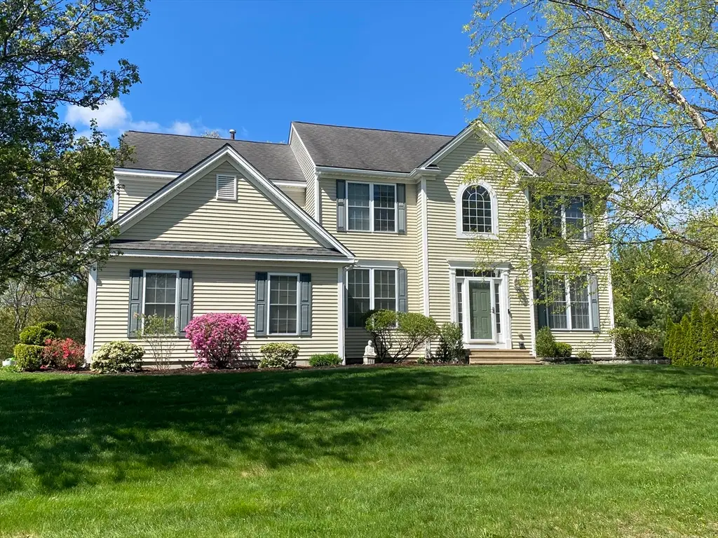 21 Seaver Farm Ln, South Grafton, MA 01560 - #1