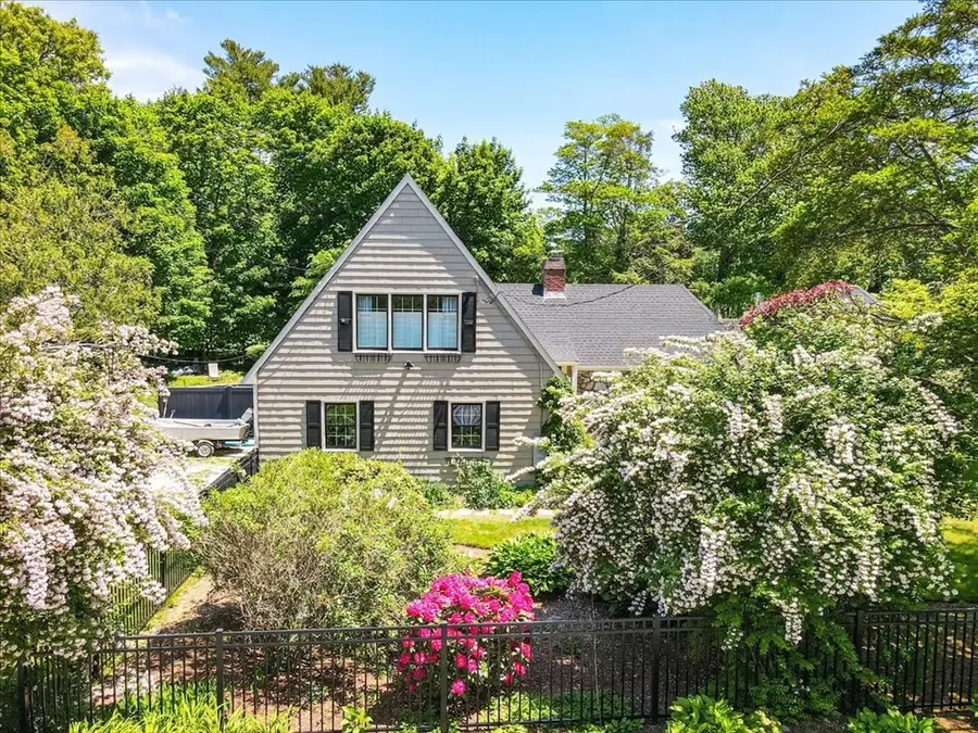 32 Branch St, Scituate, MA 02066 - #2