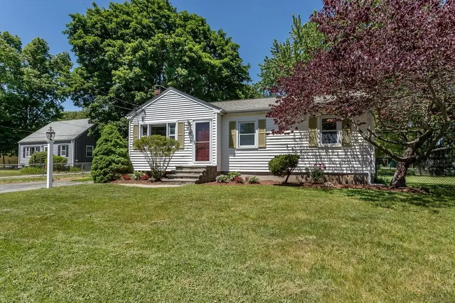 12 Priscilla Ave., Bellingham, MA 02019 - #2