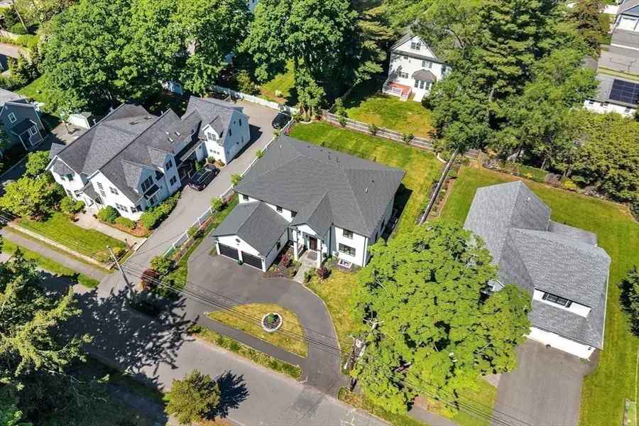 57 Mayflower Rd, Needham, MA 02492 - #3