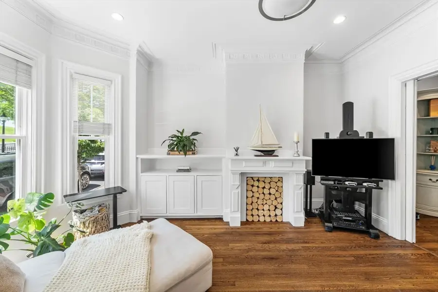 16 Thomas Park #1, Boston, MA 02127 - #3