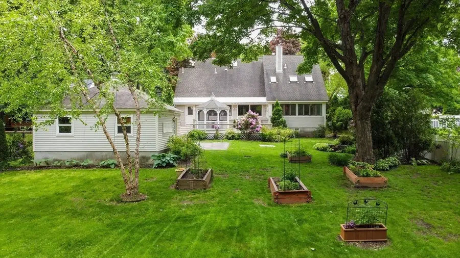438 Merrimac St, Newburyport, MA 01950 - #2