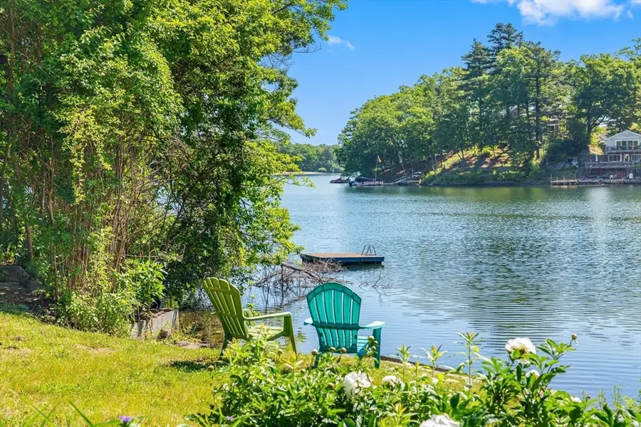 303 Lakeshore Dr, Marlborough, MA 01752 - #3