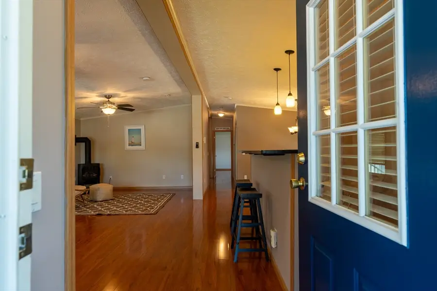 3 Blackbird St, Tiverton, RI 02878 - #2
