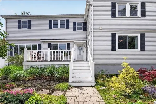 143 Morton St, Winthrop, MA 02152