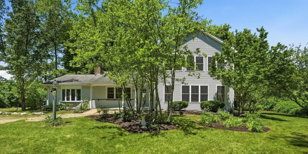 28 Hulst Rd, Amherst, MA 01002 - #1