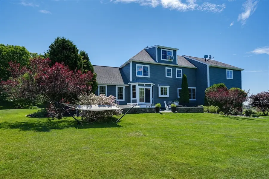 27 Autumn Ridge Road, Berlin, MA 01503 - #3