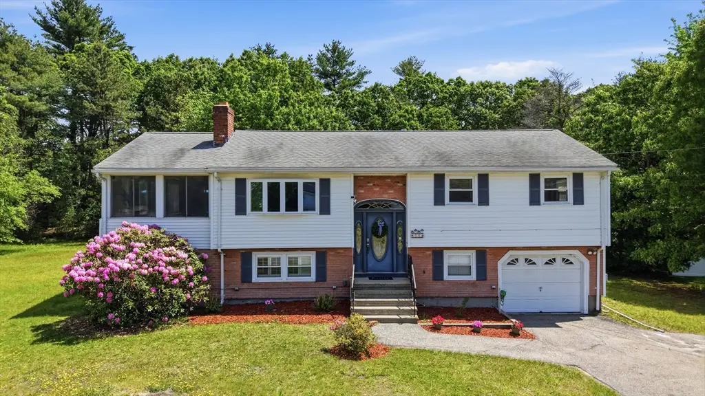 55 Burnham Rd, Billerica, MA 01862 - #1