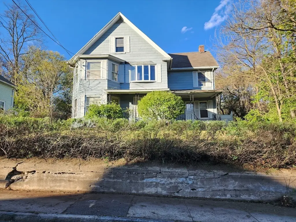 156 Grattan St, Chicopee, MA 01020 - #1