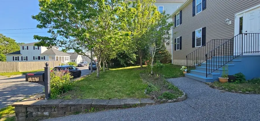 1967 Rodman St, Fall River, MA 02721 - #3