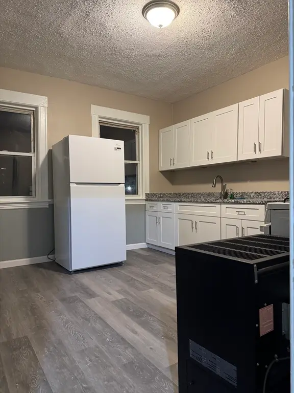 6 Piedmont St, Worcester, MA 01610 - #1