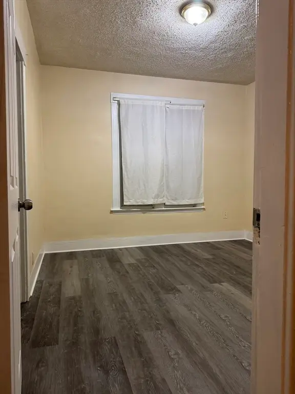 6 Piedmont St, Worcester, MA 01610 - #3