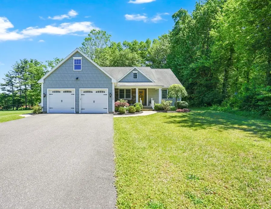16 Fernwood Drive, East Longmeadow, MA 01028 - #2