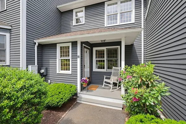 39 Stallbrook Rd #39, Milford, MA 01757